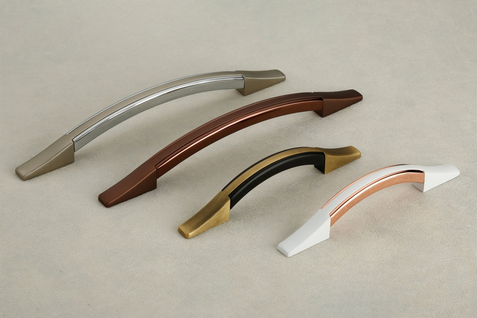 Cabinet Handles PM 305