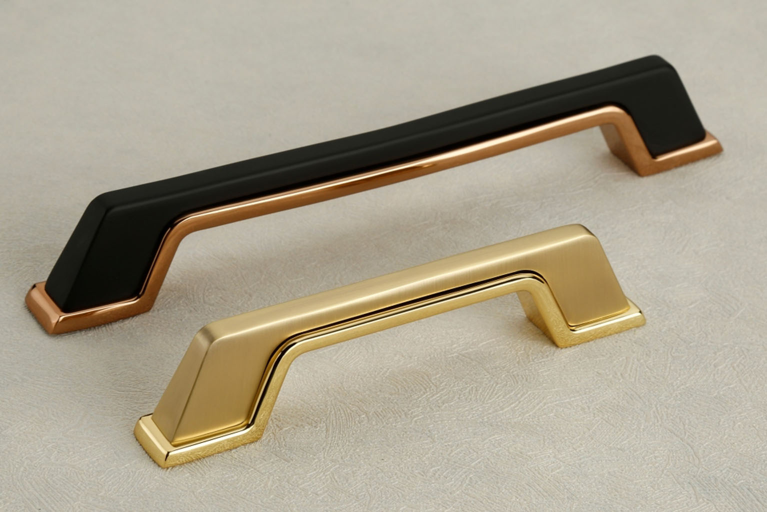 Cabinet Handles PM 7088